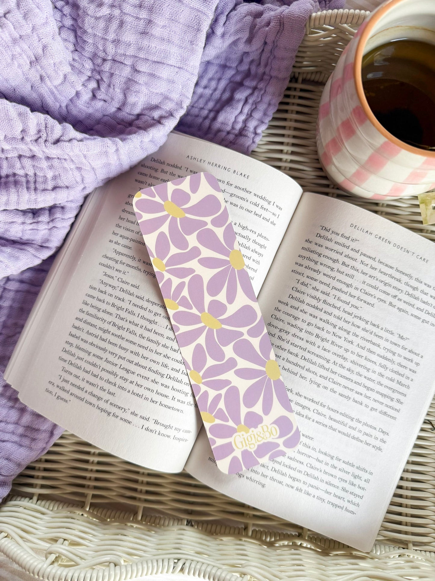 Daisy Chain Bookmark