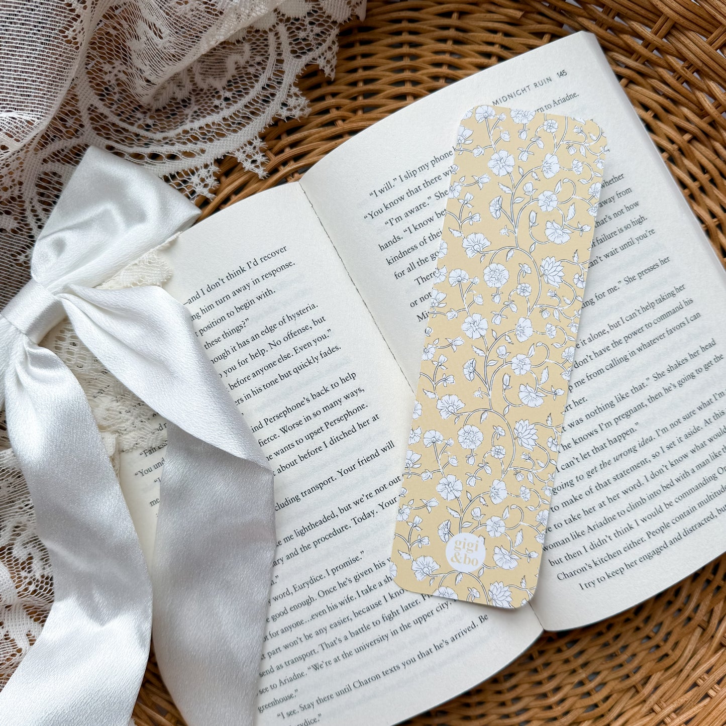 Lemon Lace Bookmark
