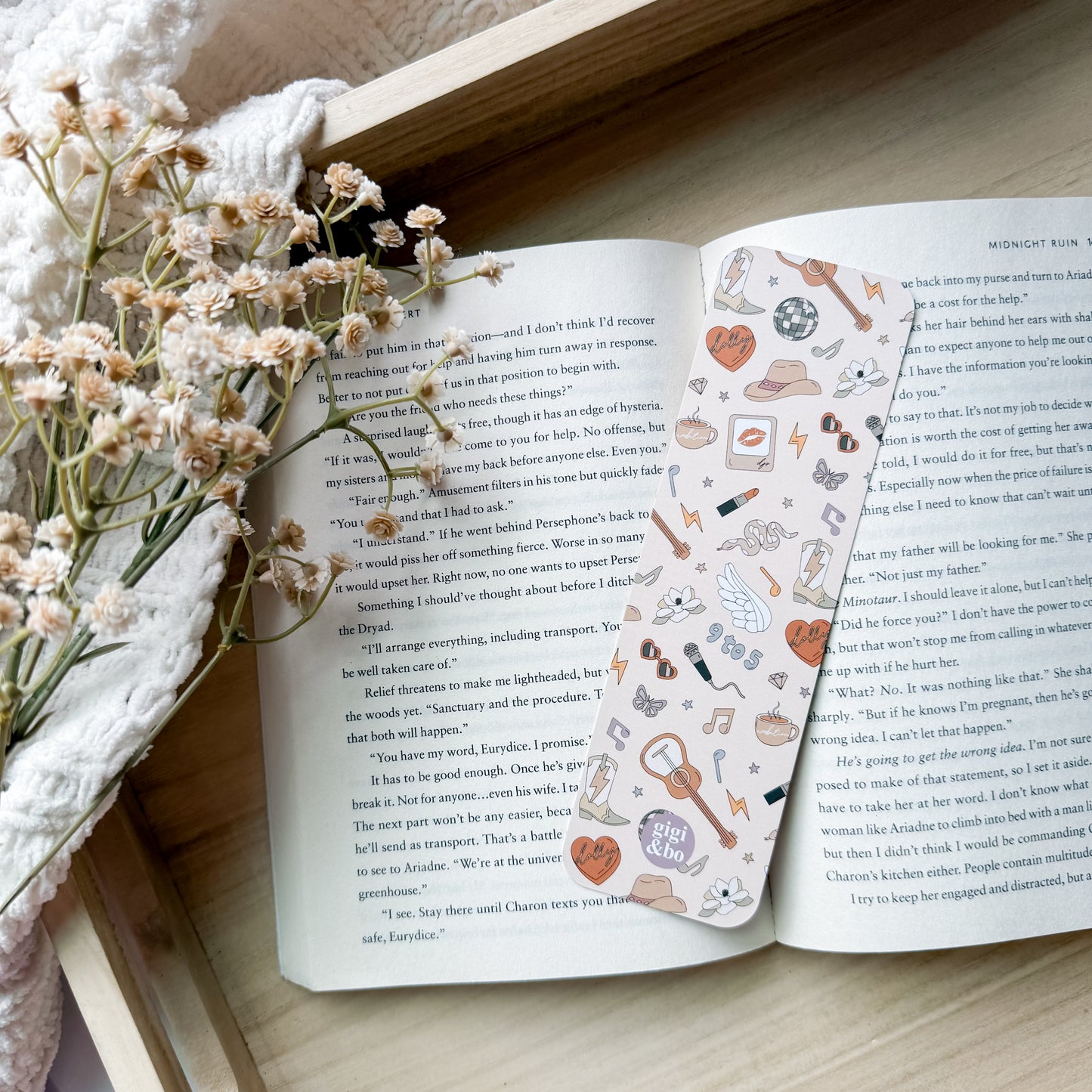 9 to 5 Bookmark