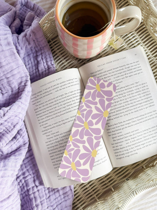 Daisy Chain Bookmark