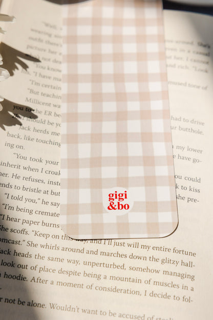Cinnamon Bookmark