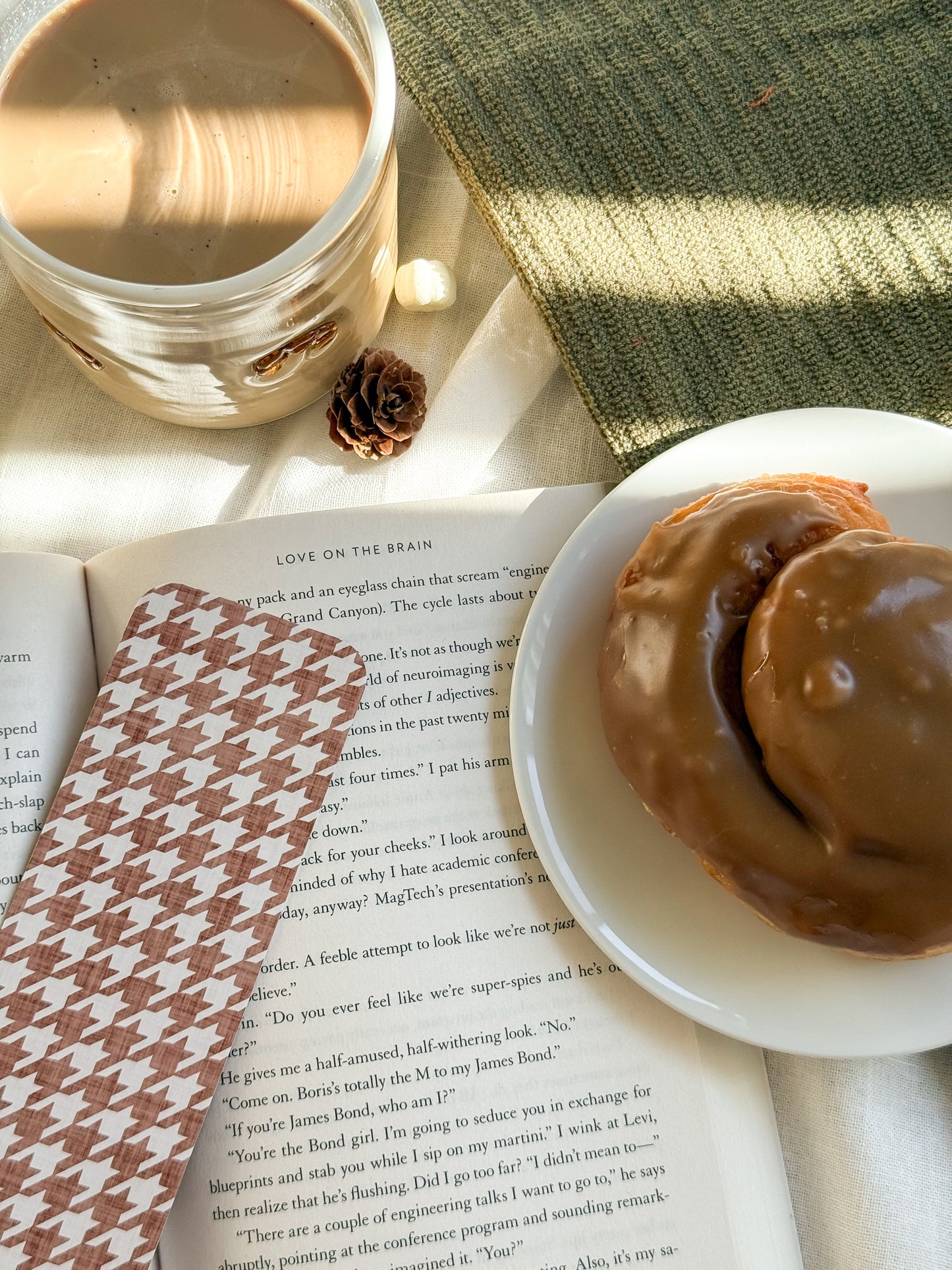 Chestnut Houndstooth Bookmark
