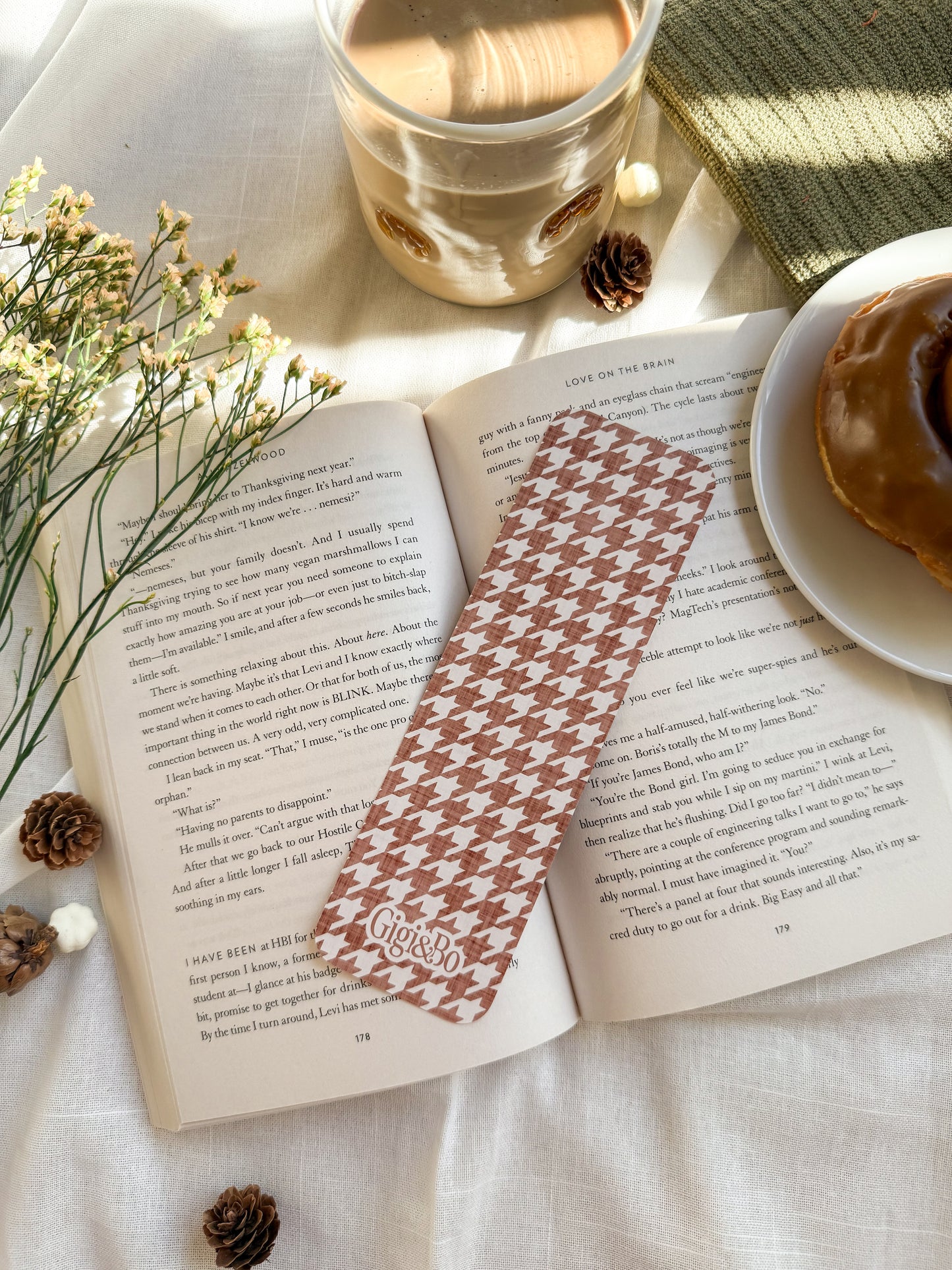 Chestnut Houndstooth Bookmark