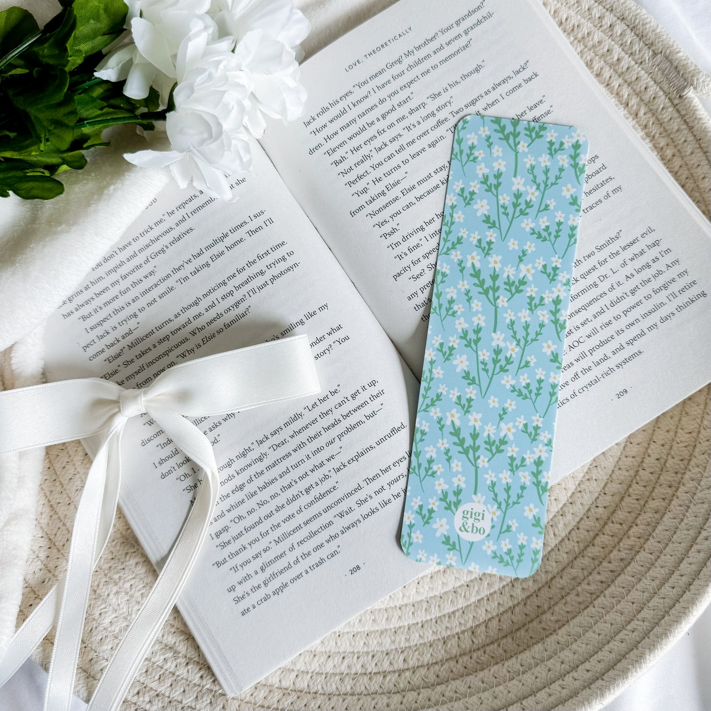 Soft Spring Daisies Bookmark