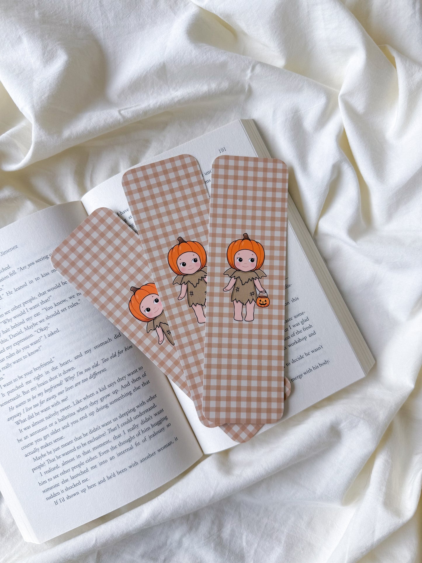 Pumpkin Angel Bookmark