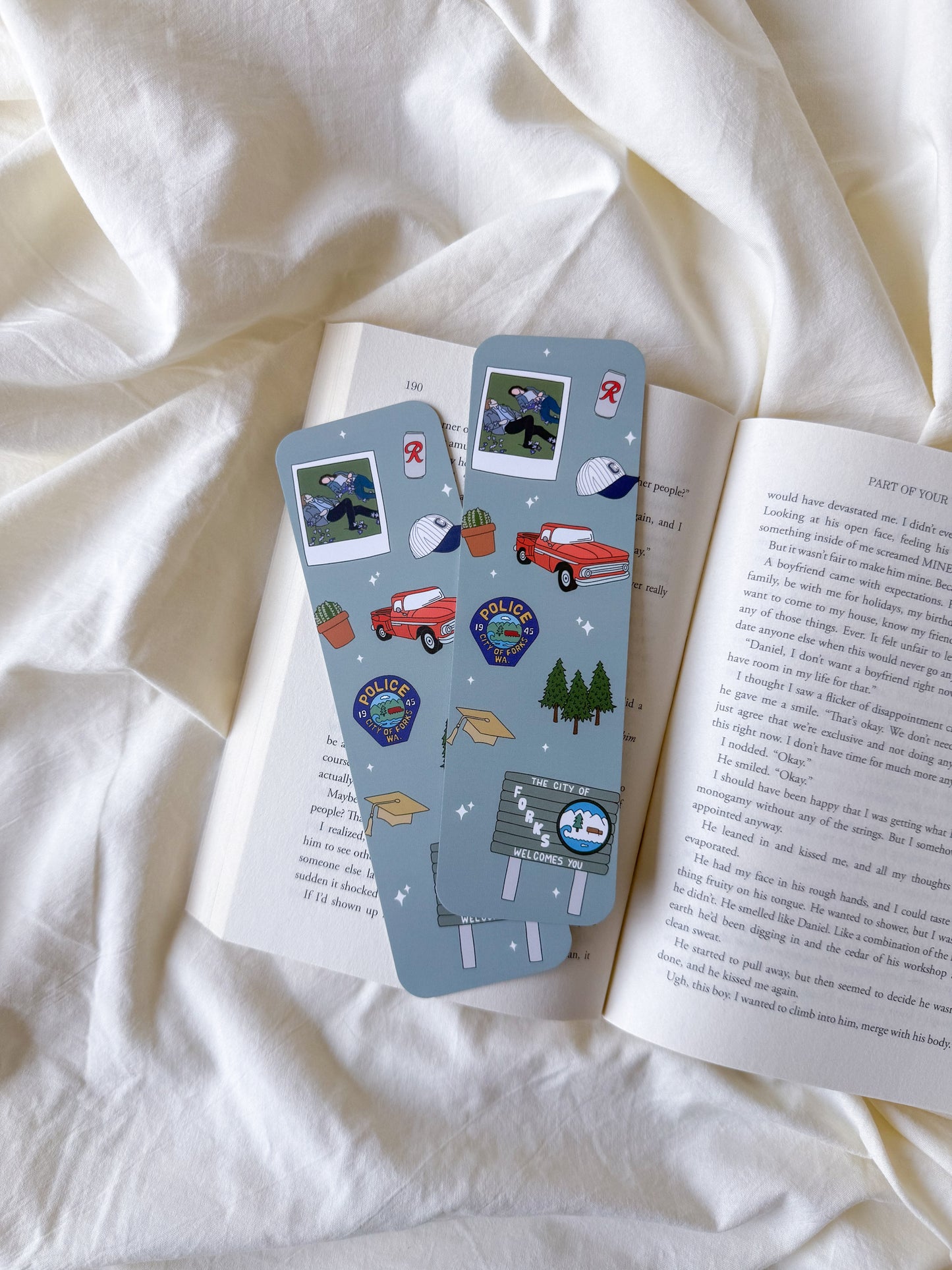 Hoa Hoa Season Bookmark
