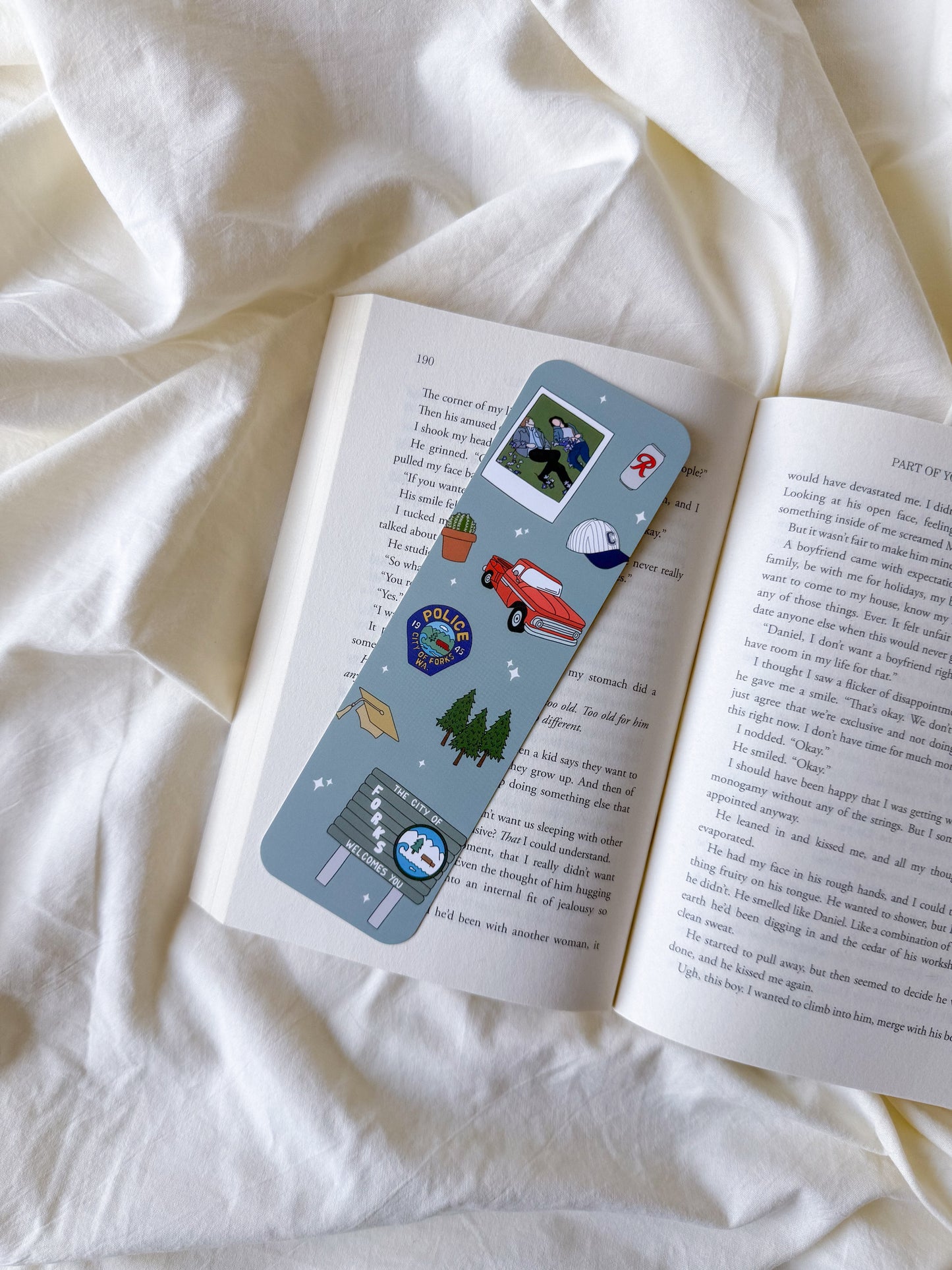 Hoa Hoa Season Bookmark