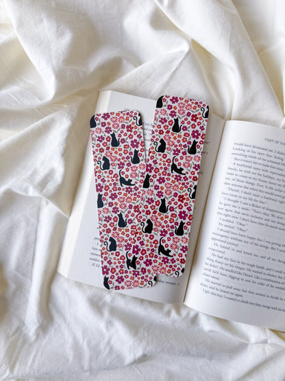 Floral Familiar Bookmark