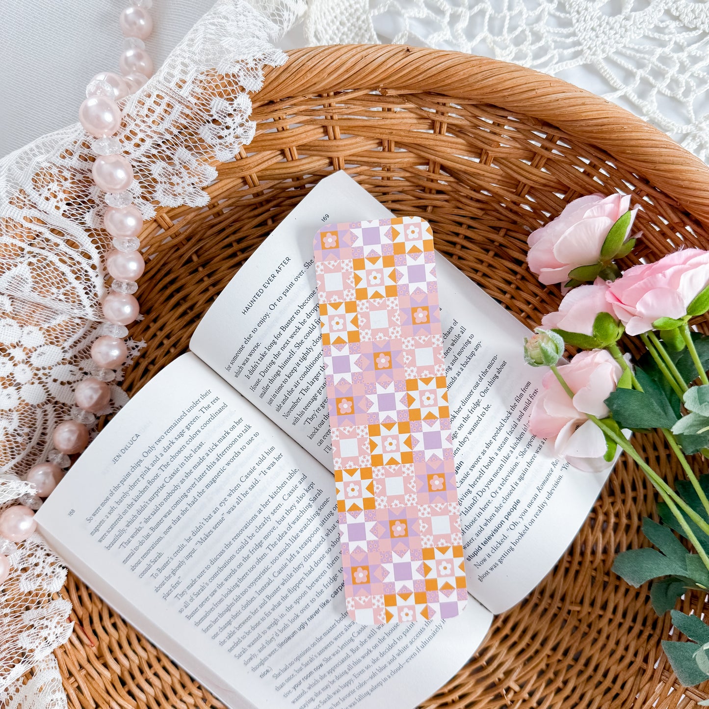 Cottage Quilt Bookmark